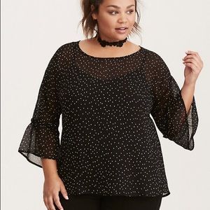 Torrid Polka Dot Chiffon Blouse Size 1 (14/16)